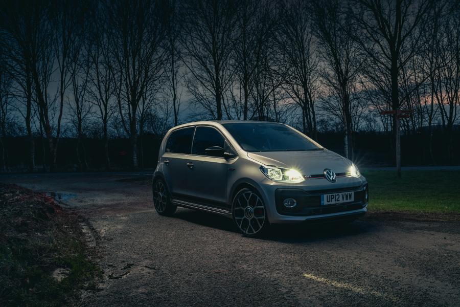 Volkswagen up! GTI 2020 года  (UK) (фото 22 из 40)